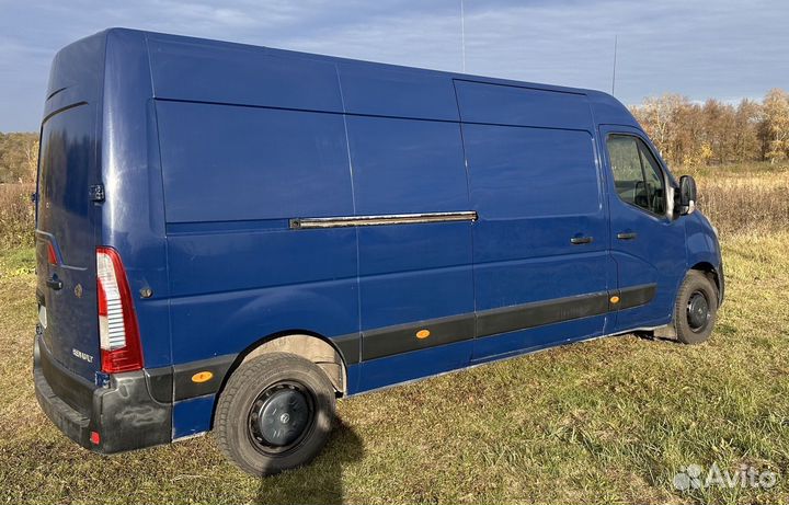 Renault Master цельнометаллический, 2014