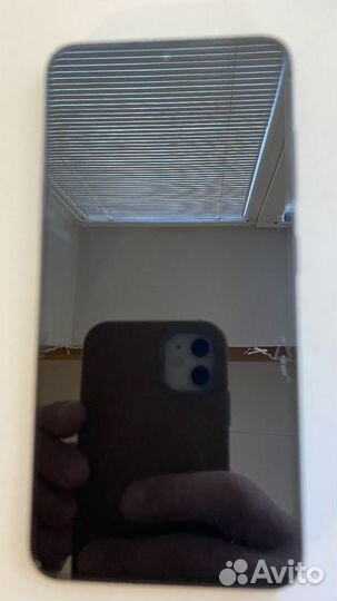 Samsung Galaxy S23, 8/256 ГБ