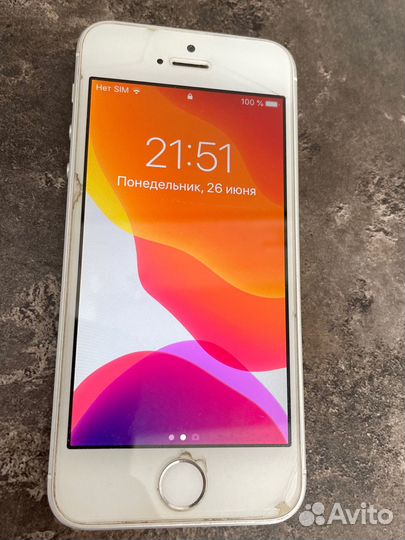 Телефон iPhone se
