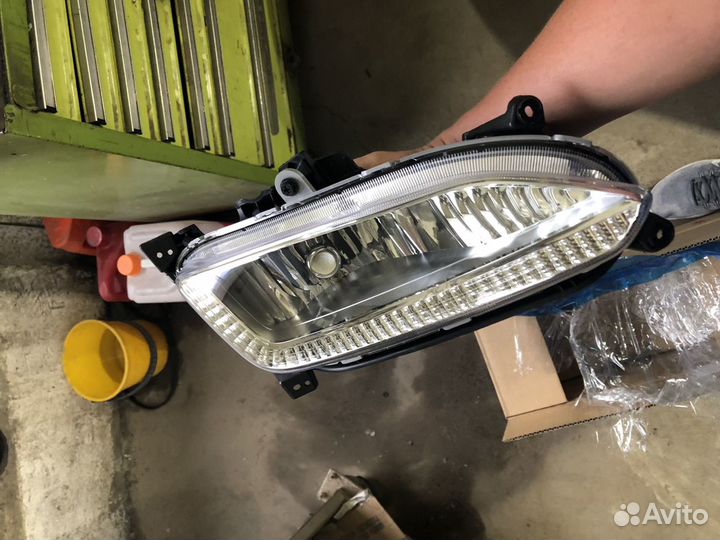 Фара противотуманная Hyundai Santa Fe