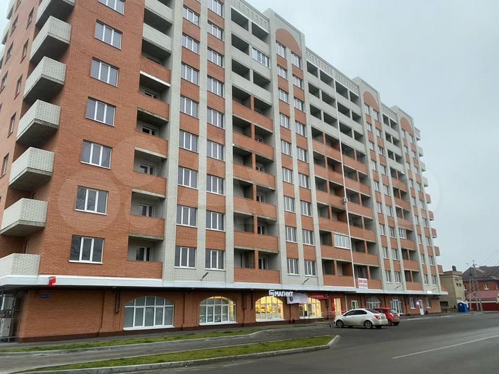 3-к. квартира, 78 м², 4/10 эт.