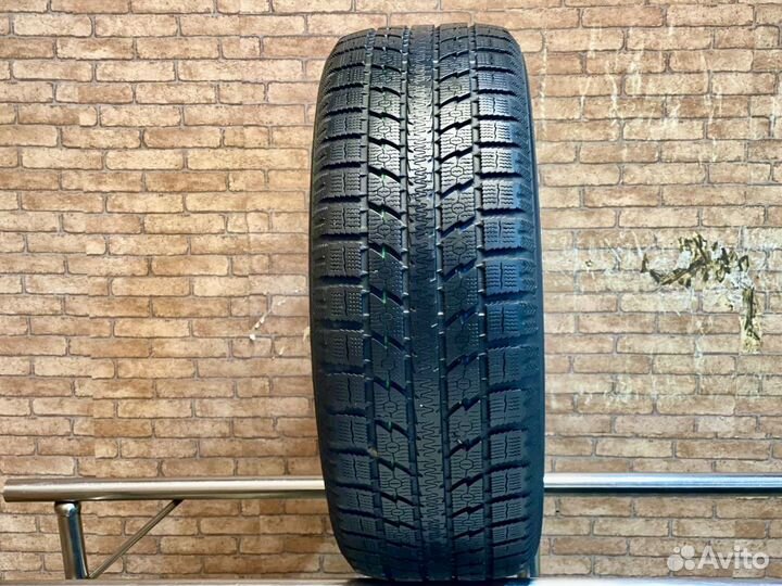 Toyo Observe GSi-5 255/55 R19