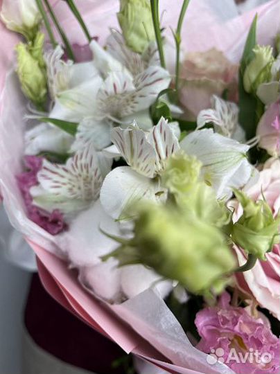 Цветы в подарок