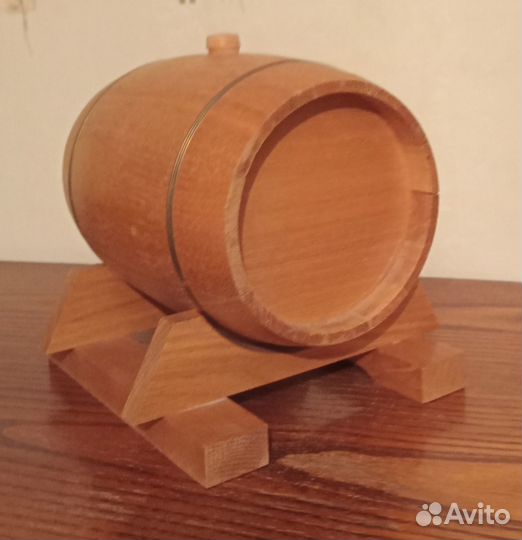 Бочонок для вина