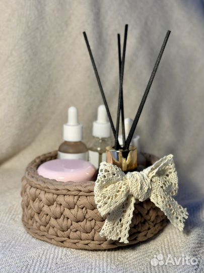 Вязаные интерьерные корзины (трикотажная пряжа)