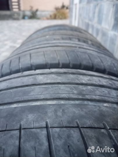 Michelin Pilot Sport 3 23.5/4.5 R18