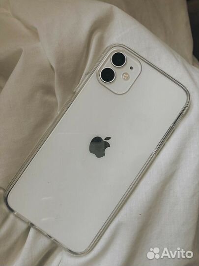 Телефон iPhone 11 128 gb