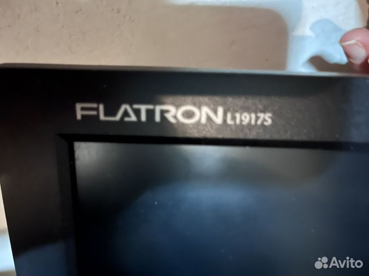 Монитор LG flatron