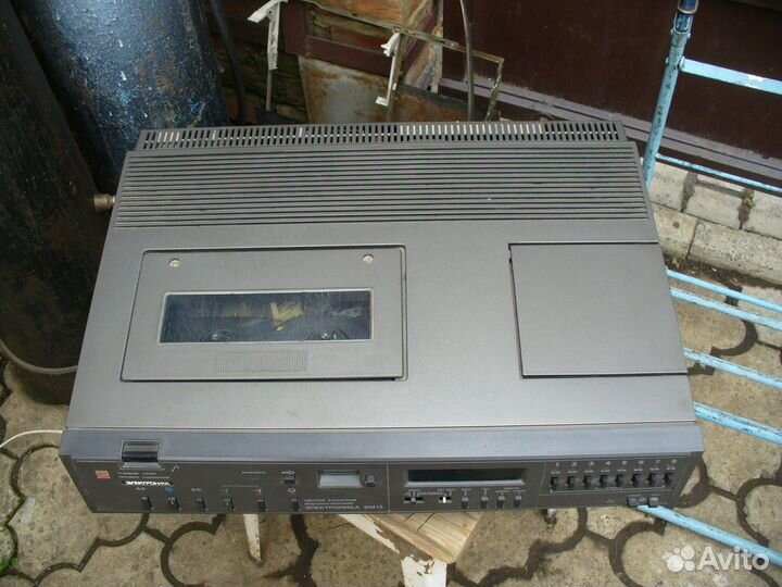 Электроника вм-12