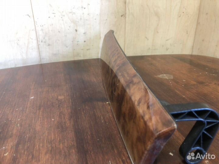 Декоративная накладка торпедо Cadillac SRX 2007