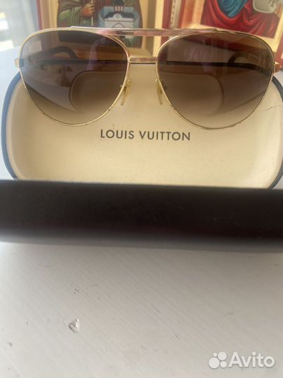 Солнечные очки женские LV