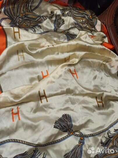 Палантины hermes шелк италия