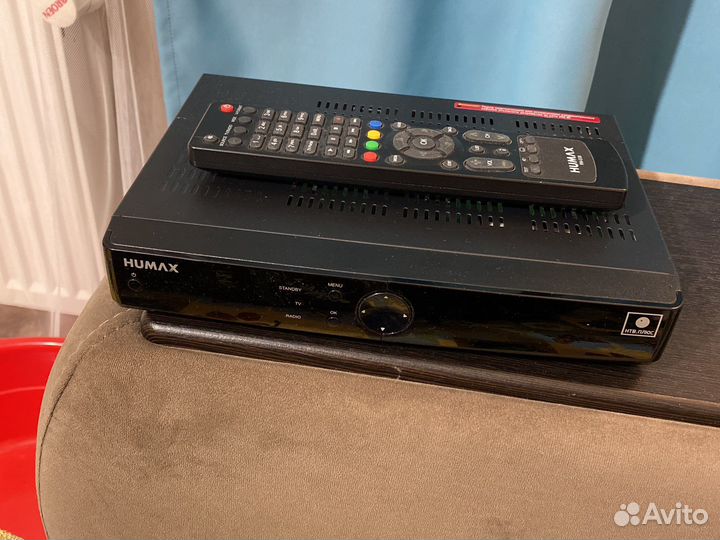 Спутниковый терминал mpeg-4 HD humax vahd-3100S