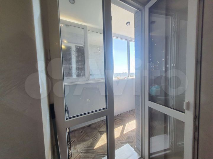 1-к. квартира, 42 м², 12/16 эт.