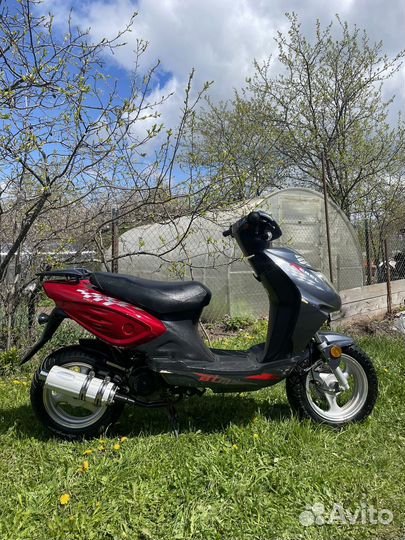 Скутер Baotian 50куб