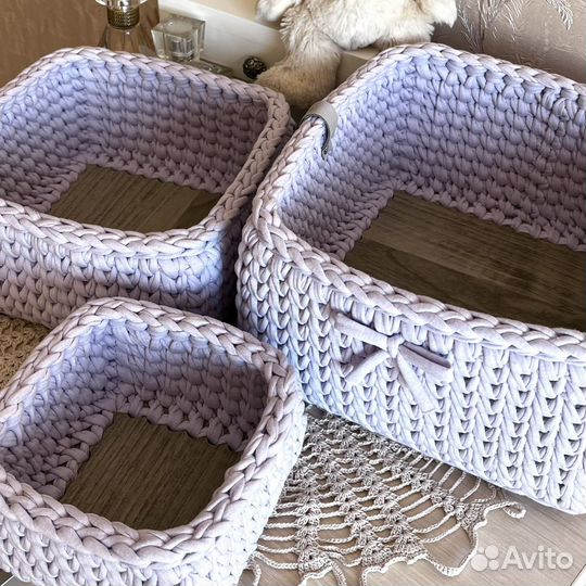 Корзинки вязаные с деревянным дном