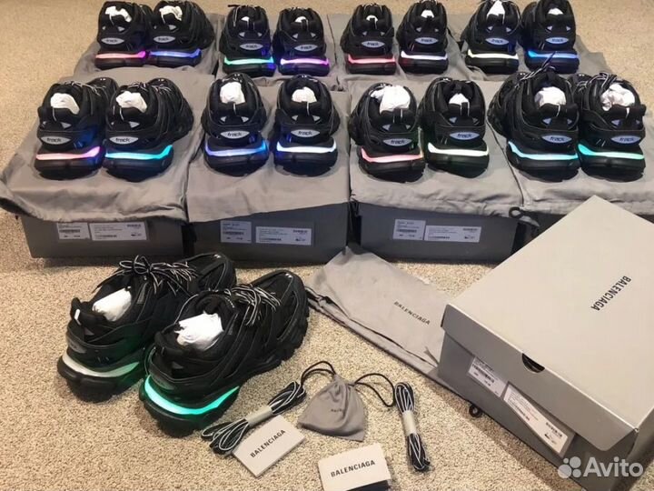 Кроссовки Balenciaga Track 1 LED