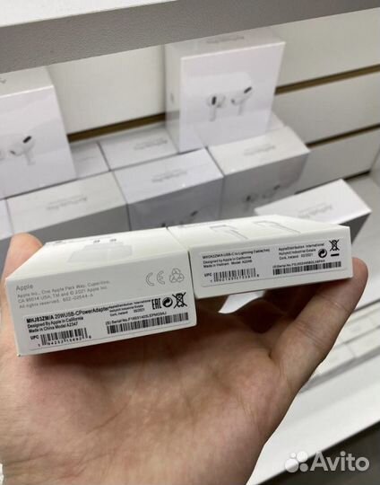 Комплект кабель+блок 20W быстрая зарядка на iPhone