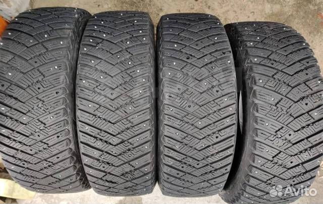Goodyear UltraGrip Arctic 2 215/60 R16