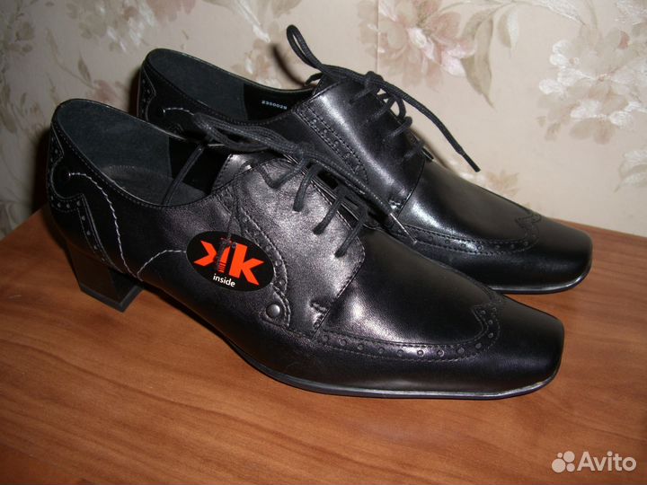 Новые женские туфли jana