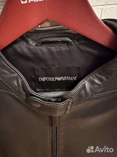 Кожаная куртка Emporio Armani 52