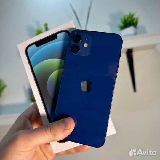 iPhone 12, 64 ГБ