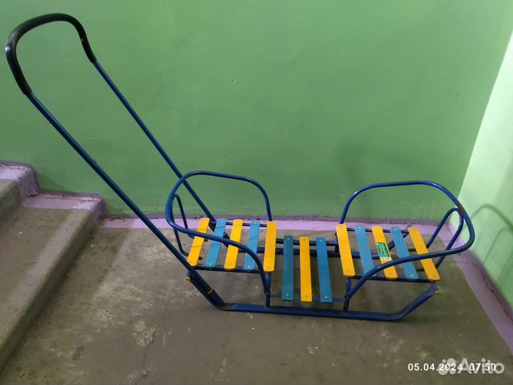 Детские санки