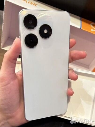 TECNO Spark 10, 8/128 ГБ