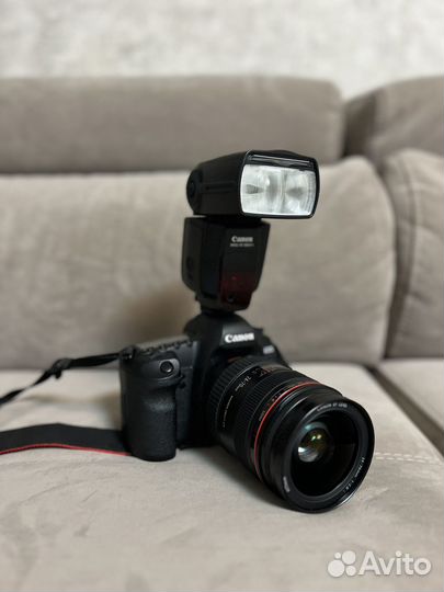 Фотоаппарат Canon 5D mark ii
