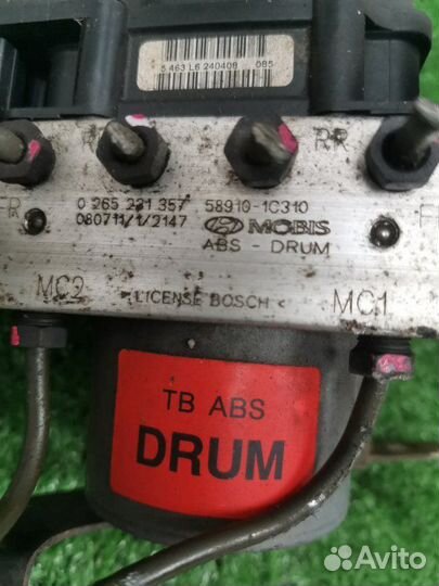 Блок ABS Hyundai Getz хетчбек 3 двери 1.4 G4EE