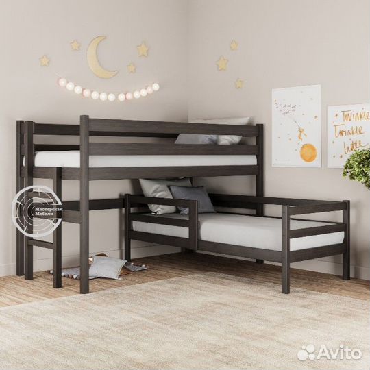Двухъяpусная кpовать детская