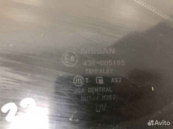 Стекло кузовное глухое левое Nissan Almera 3 G11