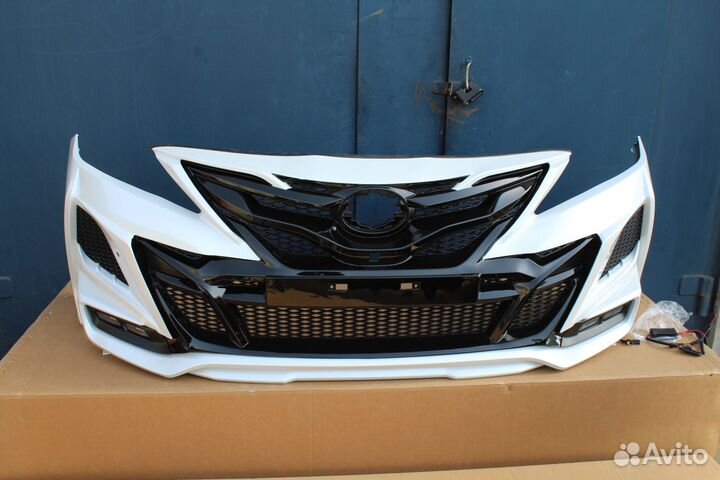 Обвес на Camry V70, белый перламутр