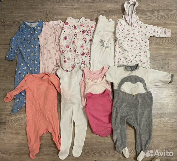 Пакеты вещей на малыша от рождения до 8 месяцев