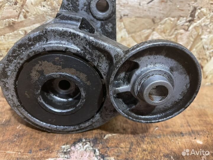 Натяжитель ремня Honda crv 2 Хонда срв 2 K24A1