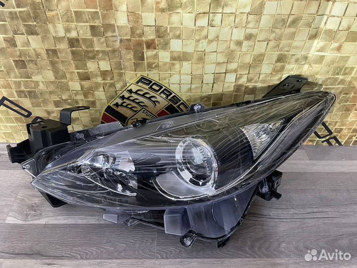 Фара левая на Mazda 3 BM BN Оригинал Новая 13+