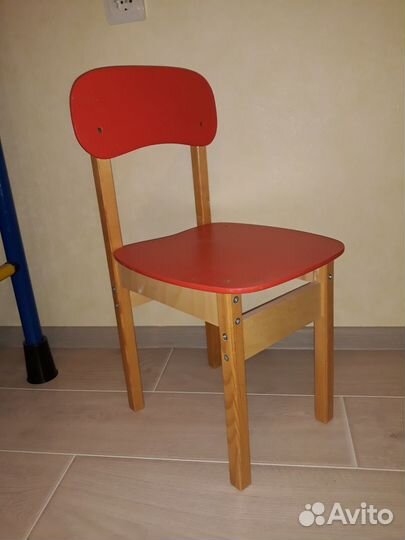 Стул детский (икеа)