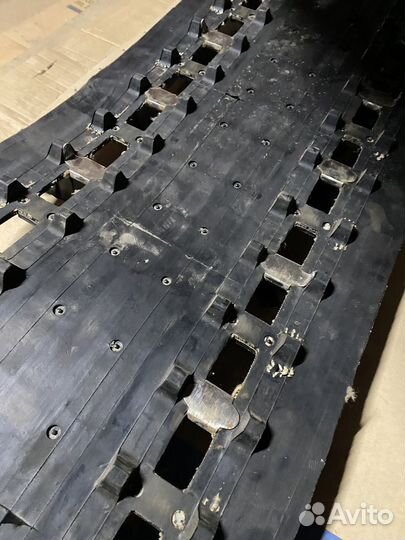 Гусеница на Саммит