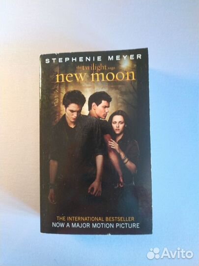 Stephenie Meyer New Moon (the twilight saga)