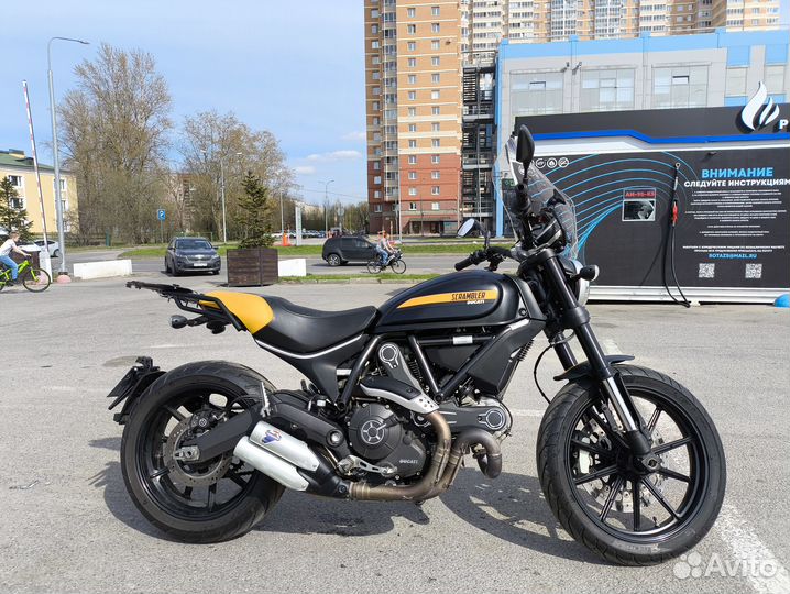 Ducati Scrambler Full Throttle