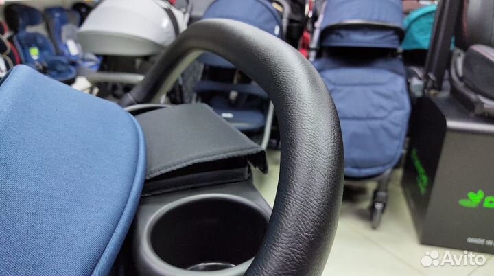 Коляска Joie Litetrax 4 DLX (9.7кг)