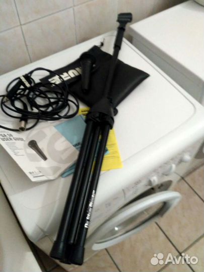Микрофон shure PGA 58 со стойкой