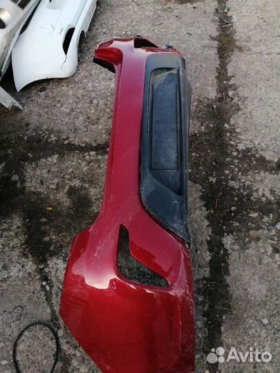 Задний бампер Kia Rio 4 цвет красный