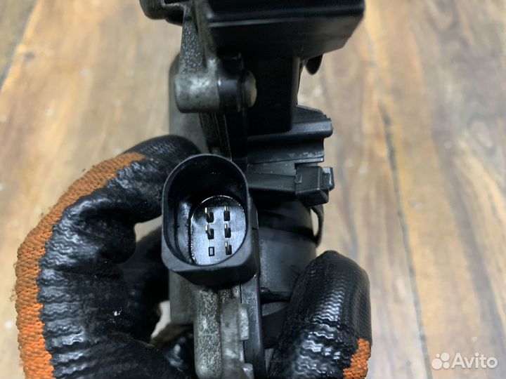 Audi A5/S5 (F5) Активатор замка багажника