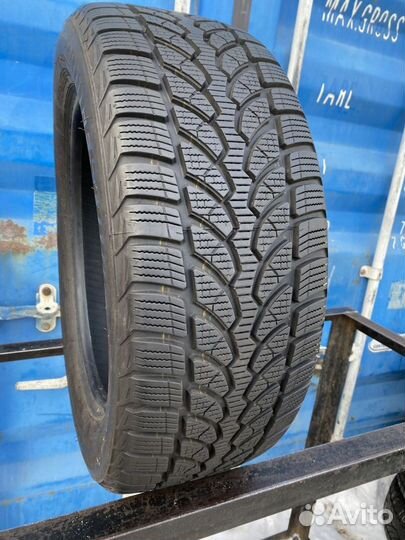 Bridgestone Blizzak LM-32 205/55 R16