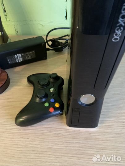 Xbox 360 прошитый freeboot 250gb + игры