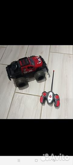 Машинка на пульте управления радиоуправлении