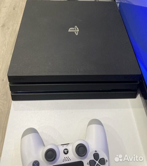 Sony PS4 PRO 1TB + 50 игр