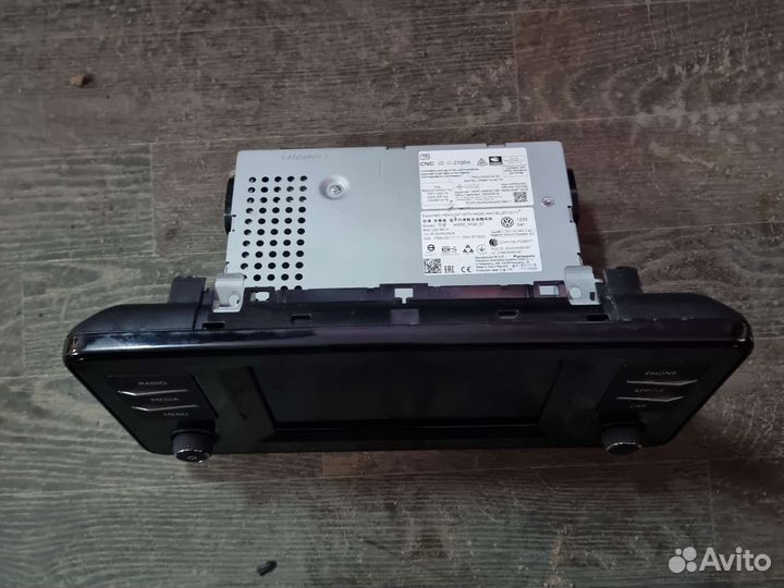 Штатная магнитола Volkswagen Polo Mk6