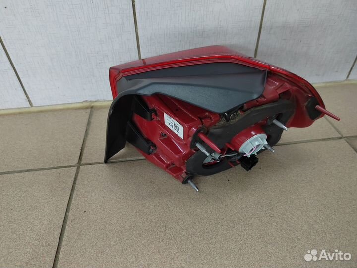 Задний левый наружный фонарь LED Kia K5 DL3